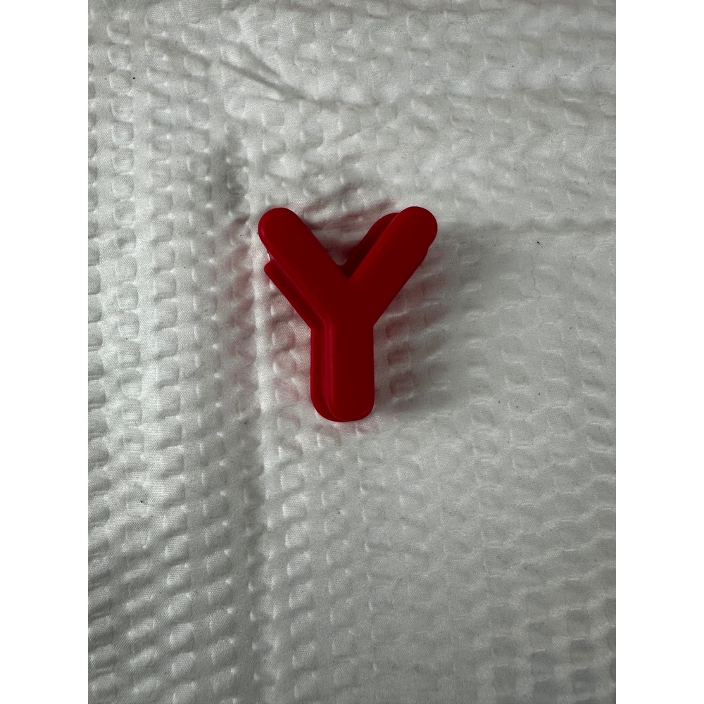 Letter "Y" for Elmo On The Go learning game.